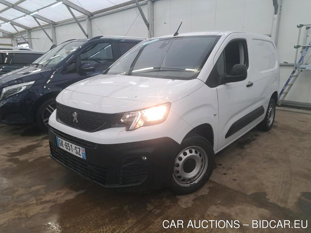 PEUGEOT Partner / 2018 / 4P / Fourgonnette BHDI 130 S&S EAT8 STD 1000KG PREMIUM