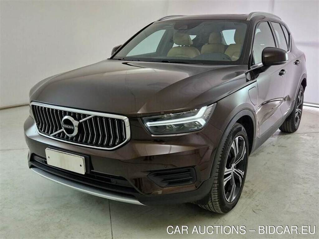 VOLVO XC40 / 2017 / 5P / SUV T5 TWIN ENGINE GEARTRONIC INSCRIPTION