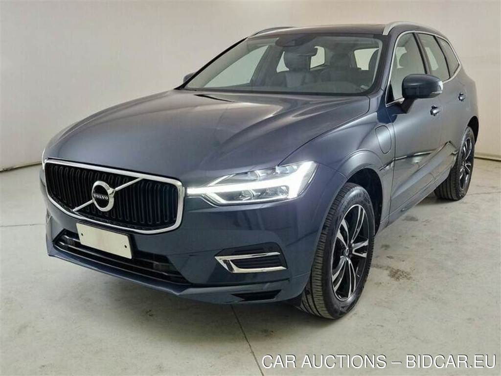 VOLVO XC60 / 2017 / 5P / SUV T8 TWIN ENGINE AWD GEARTR. BUSINESS PLUS