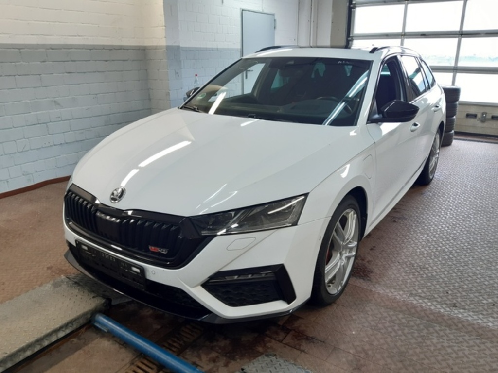 Skoda Octavia 1.4 TSI iV DSG RS FIRST EDITION Combi