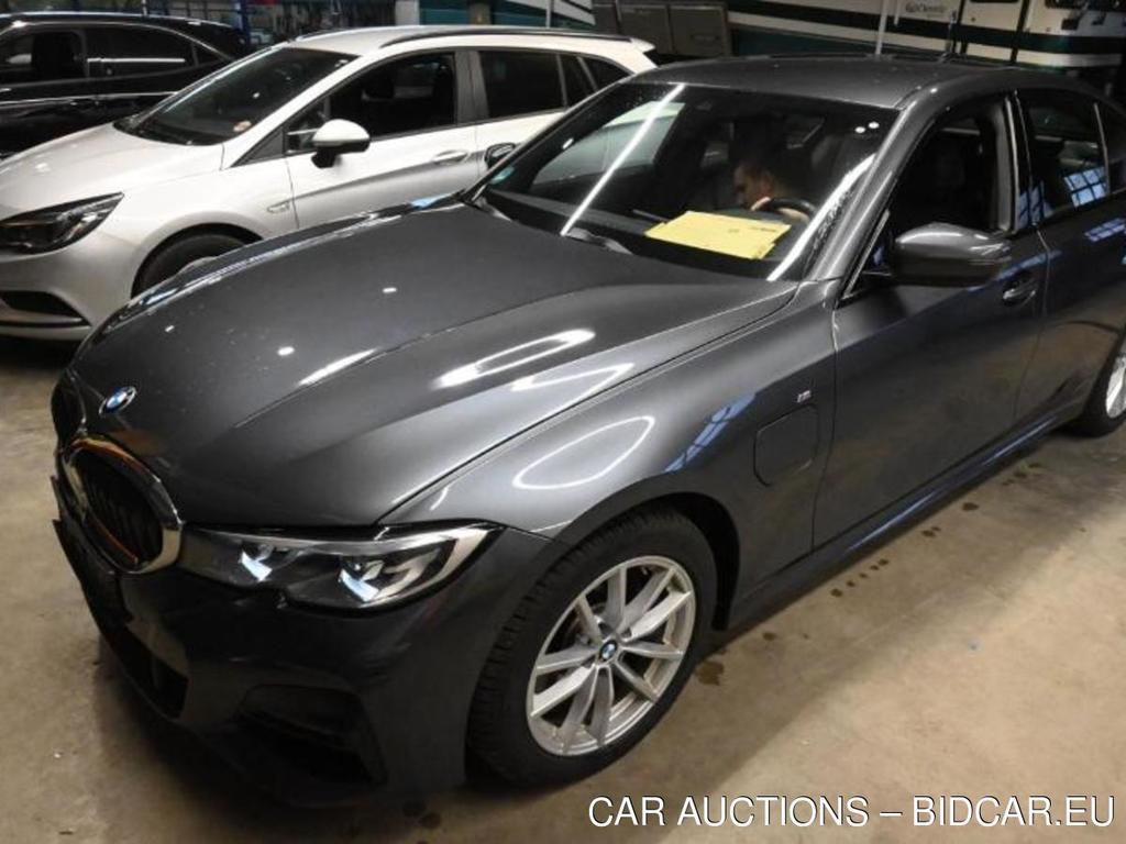 BMW Baureihe 3 Lim.  330 e M Sport 2.0  185KW  AT8  E6dT