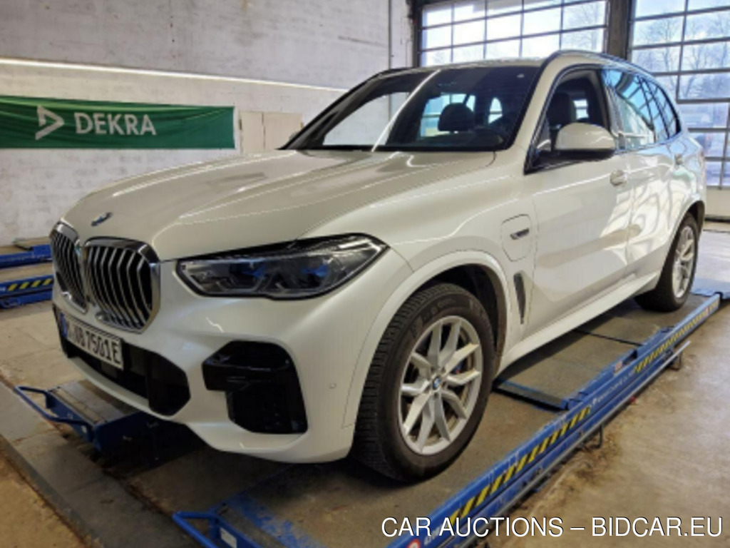 BMW Baureihe X5  xDrive 45 e M Sport 3.0  290KW  AT8  E6d