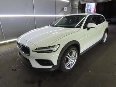 Volvo V60 Cross Country Pro AWD 2.0 140KW AT8 E6dT