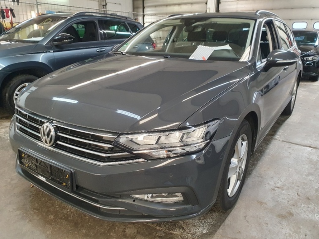 Volkswagen Passat 2.0 TDI SCR DSG Business Variant