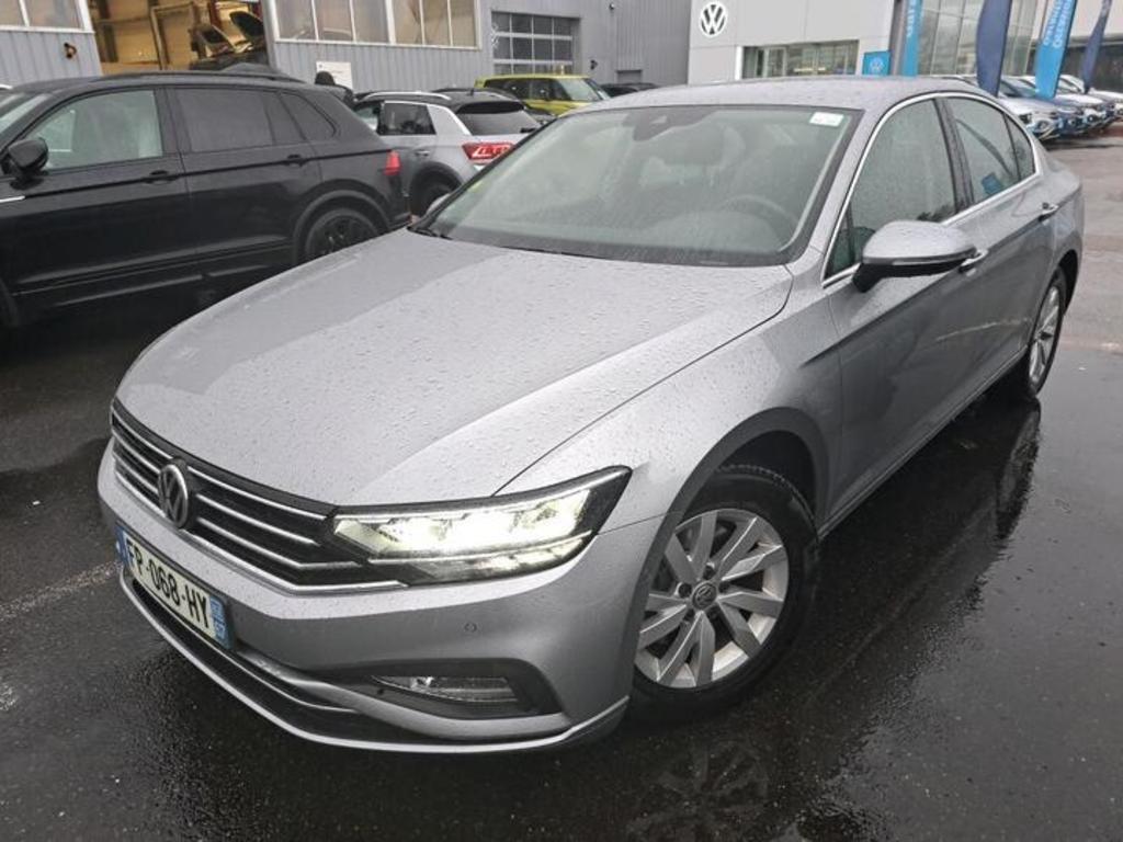 Volkswagen Passat 1.6 TDI 120 DSG7 BUSINESS