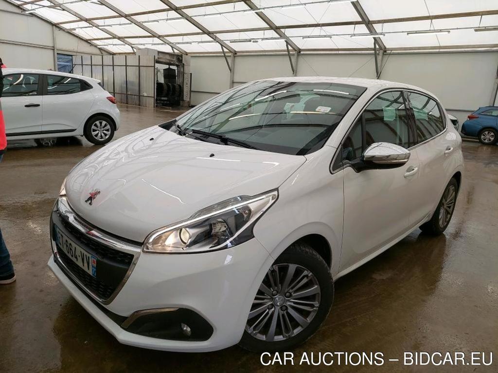 PEUGEOT 208 / 2015 / 5P / Berline 1.2 PureTech 110 S&amp;S Allure