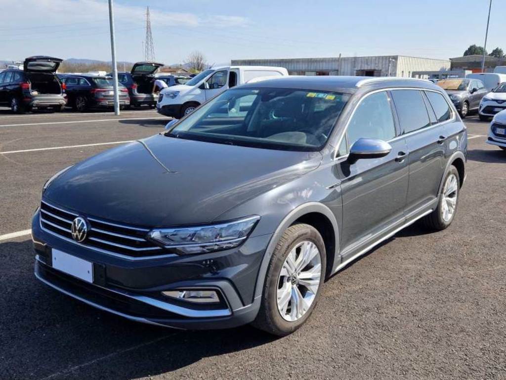 VOLKSWAGEN PASSAT / 2019 / 5P / STATION WAGON VAR.2.0TDI SCR 140KW BMT DSG 4MOT ALLTR.