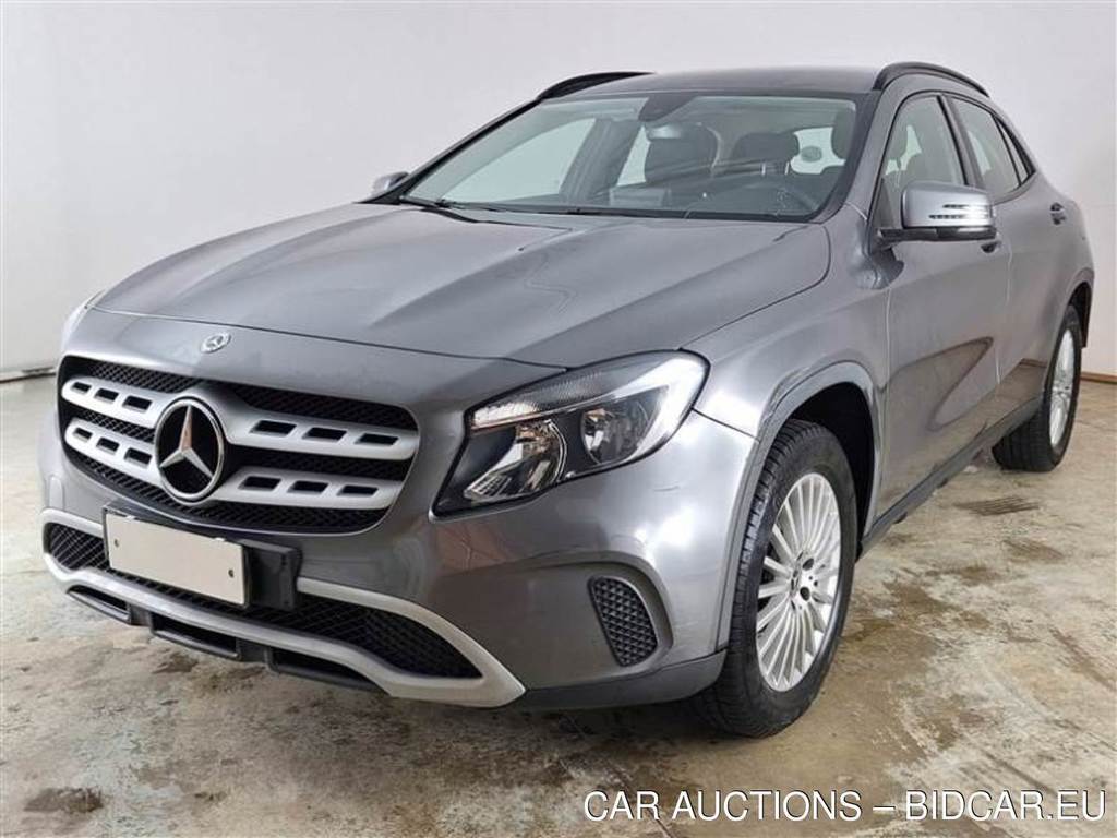 MERCEDES-BENZ CLASSE GLA 2014 GLA 200 D AUTOMATIC BUSINESS