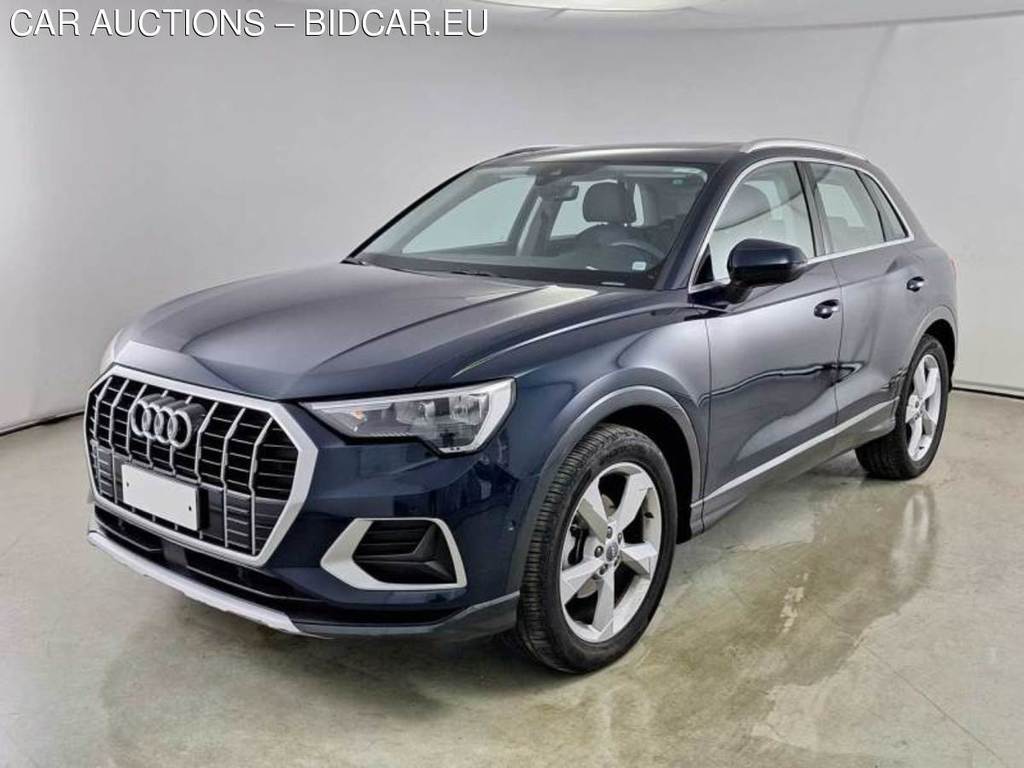 AUDI Q3 / 2018 / 5P / SUV 35 TFSI S TRONIC BUSINESS ADVANCED