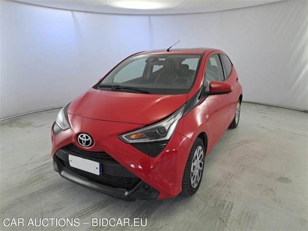 TOYOTA AYGO CONNECT / 2018 / 5P / BERLINA 1.0 VVT-I X-COOL