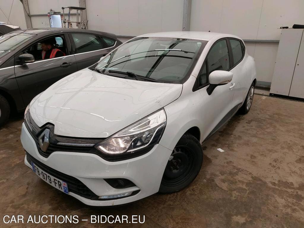 RENAULT Clio SociГ©tГ© RГ©versible VU 5p Berline Business RГ©versible TCe 90 - 18
