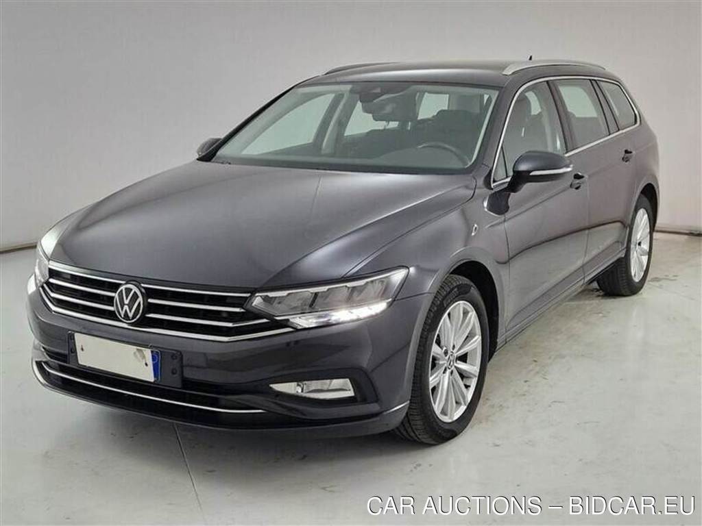 VOLKSWAGEN PASSAT / 2019 / 5P / STATION WAGON VAR. 2.0TDI SCR EVO 110KW BUSIN. BMT DSG