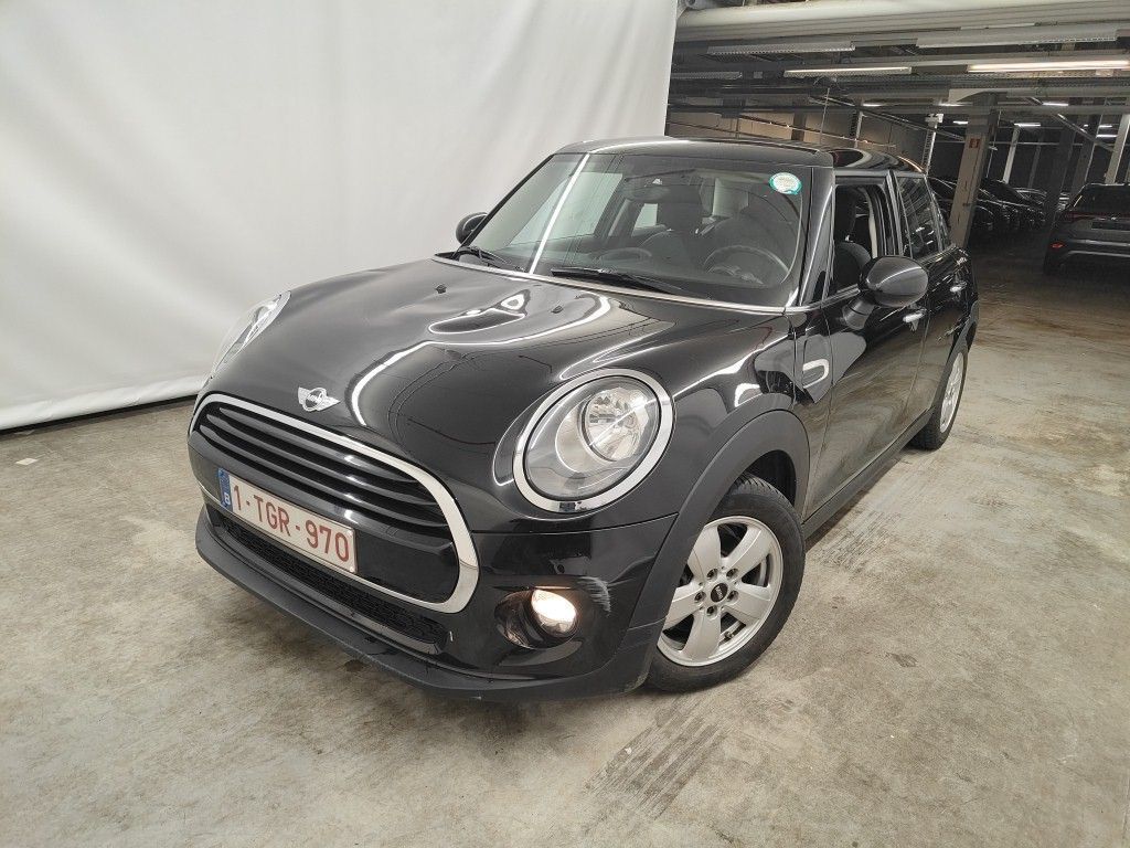 Mini 5 door Cooper D (85 kW) 5d