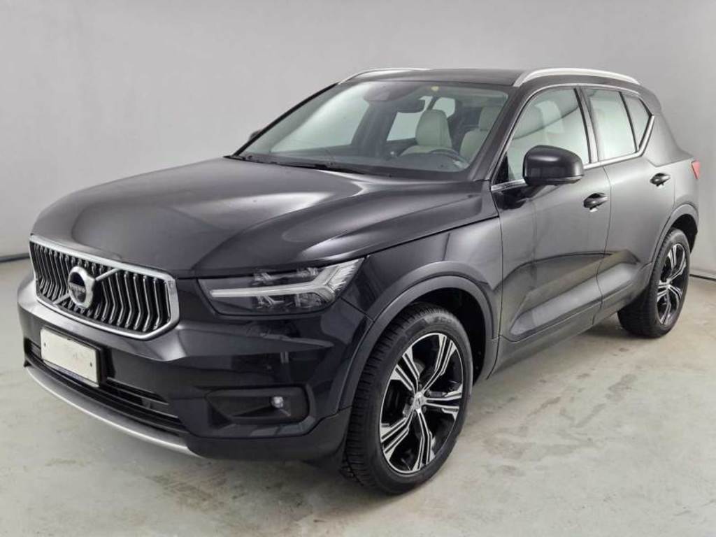 VOLVO XC40 / 2017 / 5P / SUV D3 GEARTRONIC INSCRIPTION