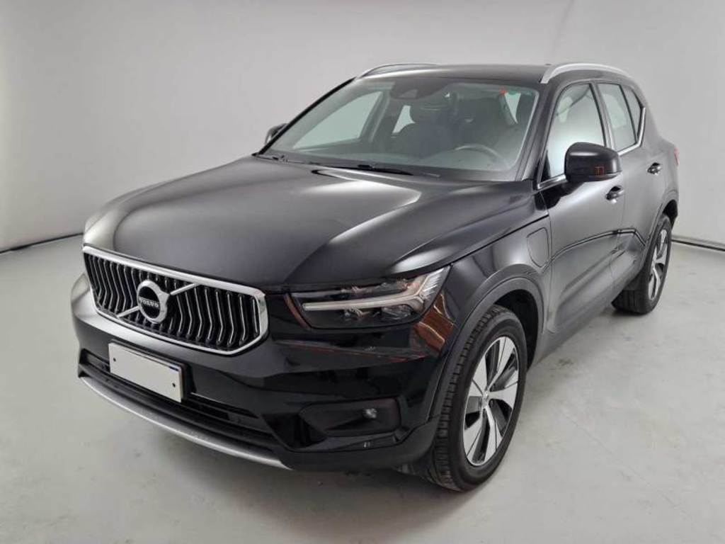 VOLVO XC40 / 2017 / 5P / SUV T5 Plug-in Hybrid auto Rech Inscrip Expr