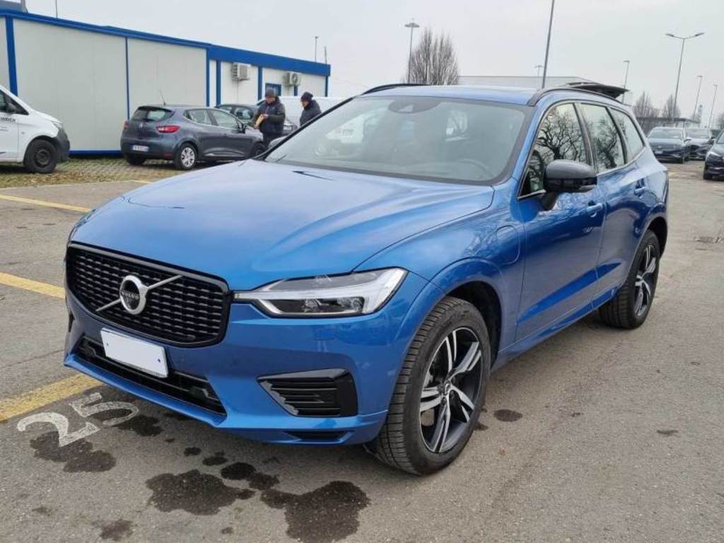 VOLVO XC60 / 2017 / 5P / SUV T6 PLUG-IN AWD AUTO RECHARGE R-DESIGN