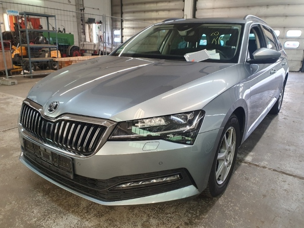 Skoda Superb 2.0 TDI SCR DSG Ambition Combi