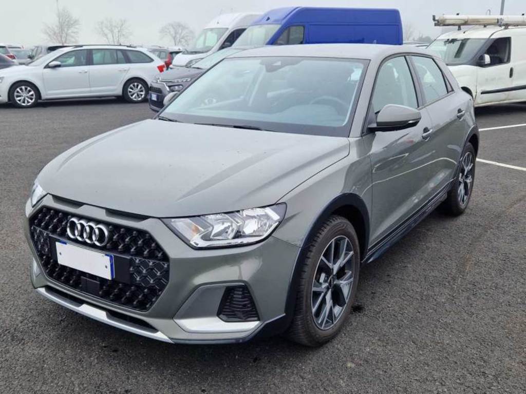 AUDI A1 CITYCARVER / 2018 / 5P / BERLINA 30 TFSI S TRONIC CITYCARVER ADMIRED