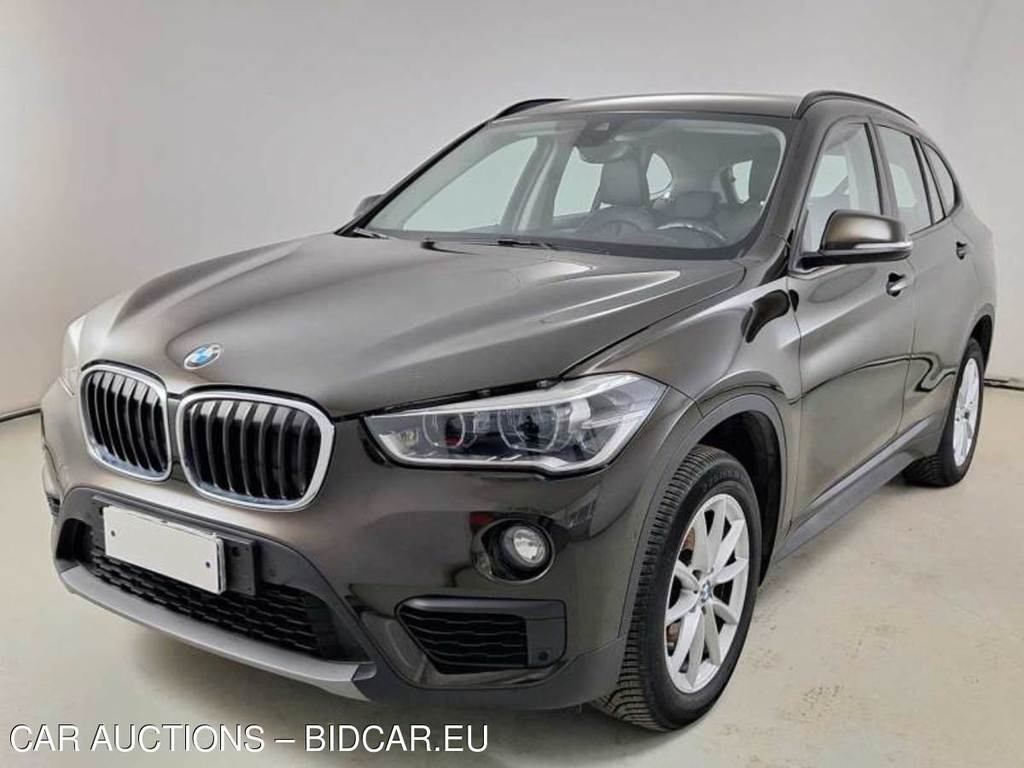 BMW X1 / 2015 / 5P / SUV XDRIVE 18D BUSINESS