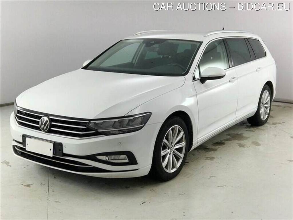 VOLKSWAGEN PASSAT / 2019 / 5P / STATION WAGON VAR. 2.0TDI SCR EVO 110KW BUSIN. BMT DSG