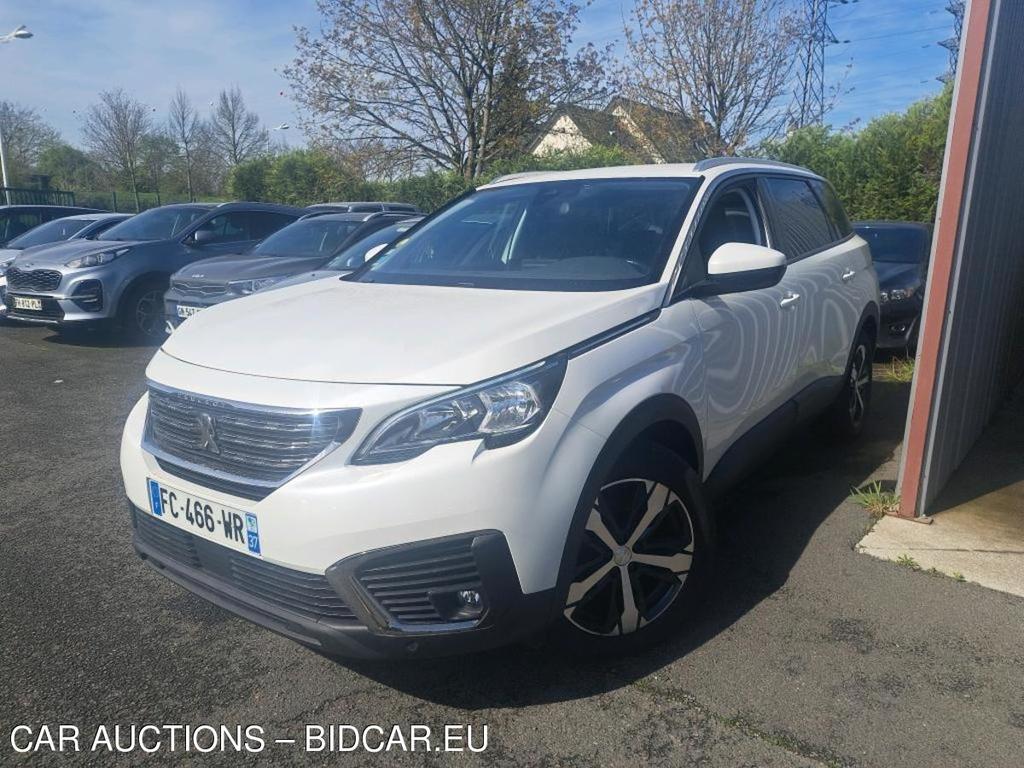 PEUGEOT 5008 / 2016 / 5P / SUV BlueHDi 130 S&amp;S EAT8 ACTIVE BUSINESS