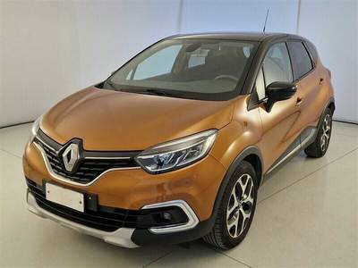 RENAULT CAPTUR / 2017 / 5P / CROSSOVER 0.9 TCE 90CV SPORT EDITION2