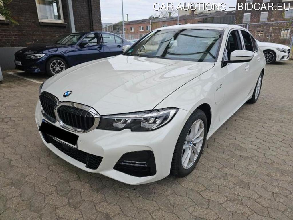 BMW Baureihe 3 Lim.  330 e M Sport 2.0  185KW  AT8  E6d