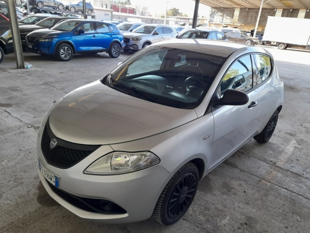 Lancia Ypsilon 1.2 69cv GPL Ecochic Elefantino Blu