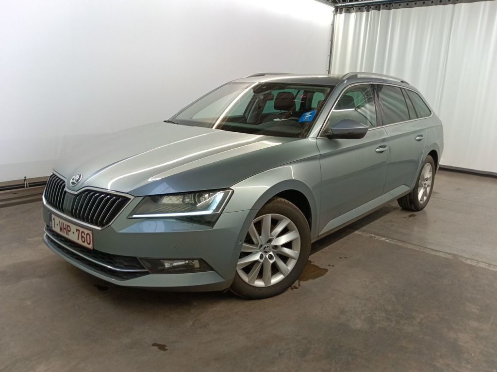 Skoda Superb Combi 2.0 CRTDI 140kW DSG7 Style 5d