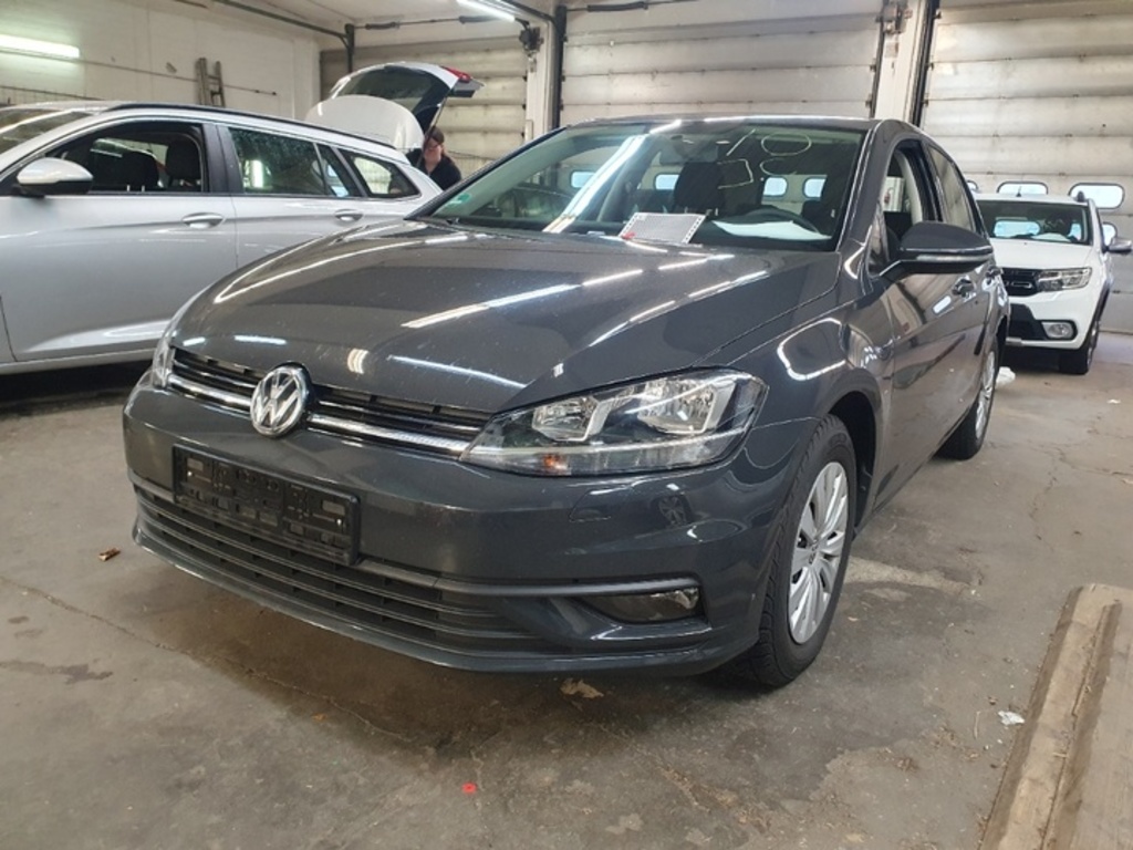 Volkswagen GOLF 1.6 TDI DSG Trendline