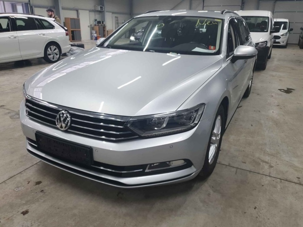 Volkswagen PASSAT 2.0 TDI SCR DSG Comfortline Variant