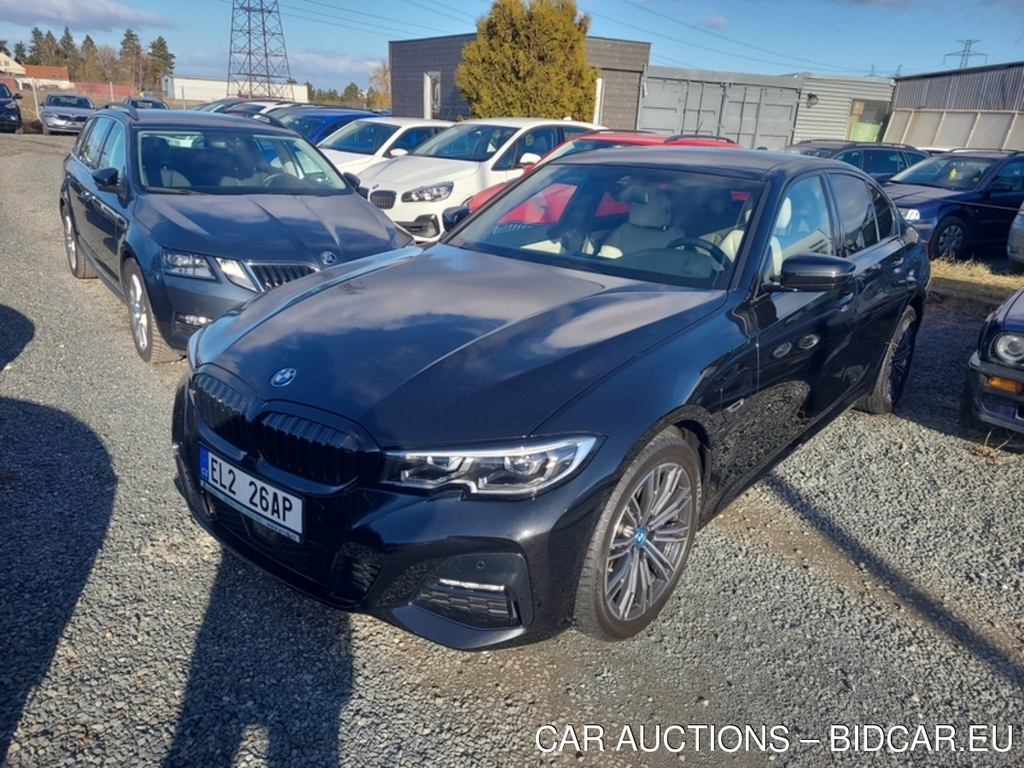 BMW Serie 3 Lim. (F30)  (2015) 320e AT 4d