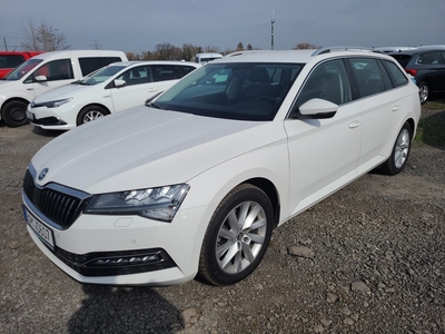 Superb Combi (3V5)(2015) Su.c.2.0TDI 147 4x4 Style Aut