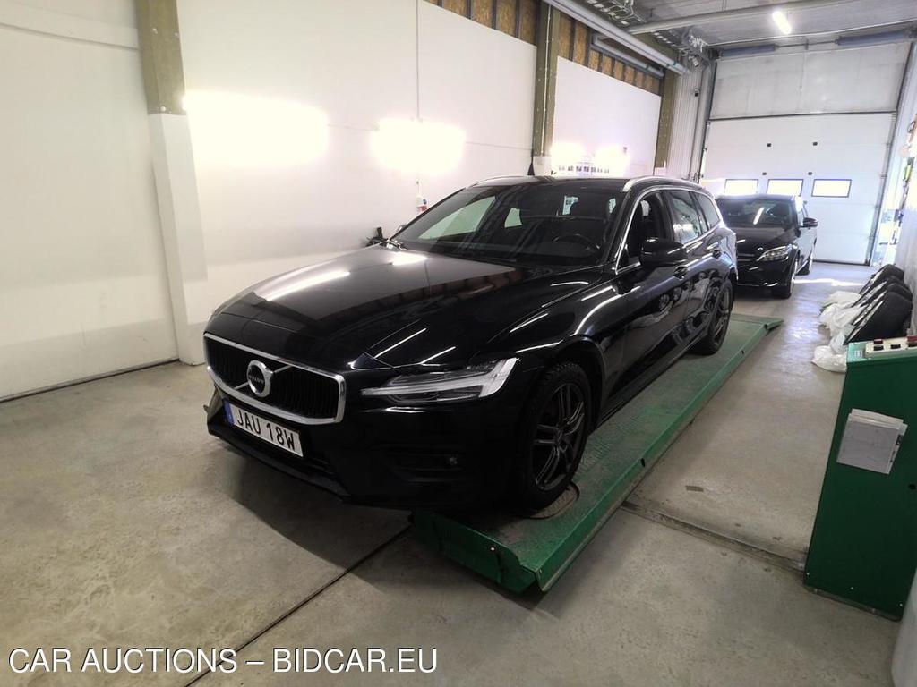 V60 D3 Momentum Adv.SE II Aut.