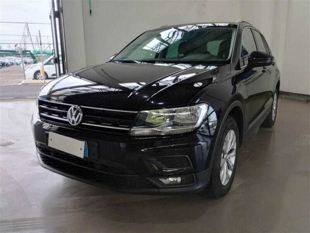 VOLKSWAGEN TIGUAN / 2016 / 5P / SUV 2.0 TDI SCR 110KW BUSINESS BMT 4MOT DSG