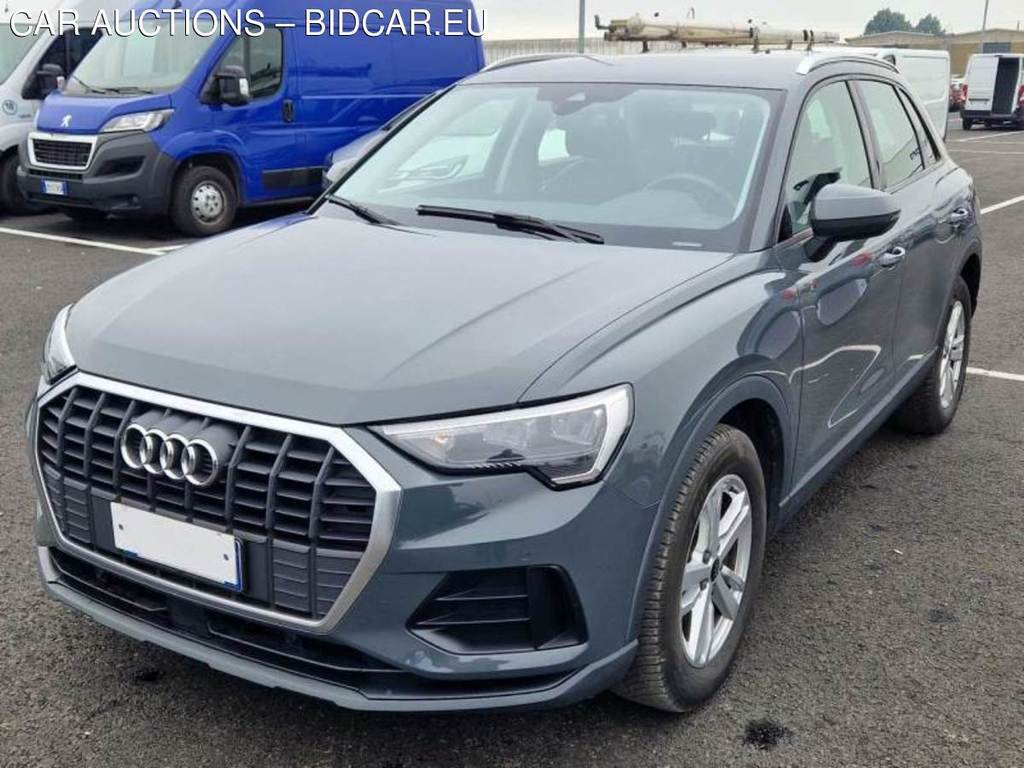 AUDI Q3 / 2018 / 5P / SUV 35 TDI S TRONIC BUSINESS