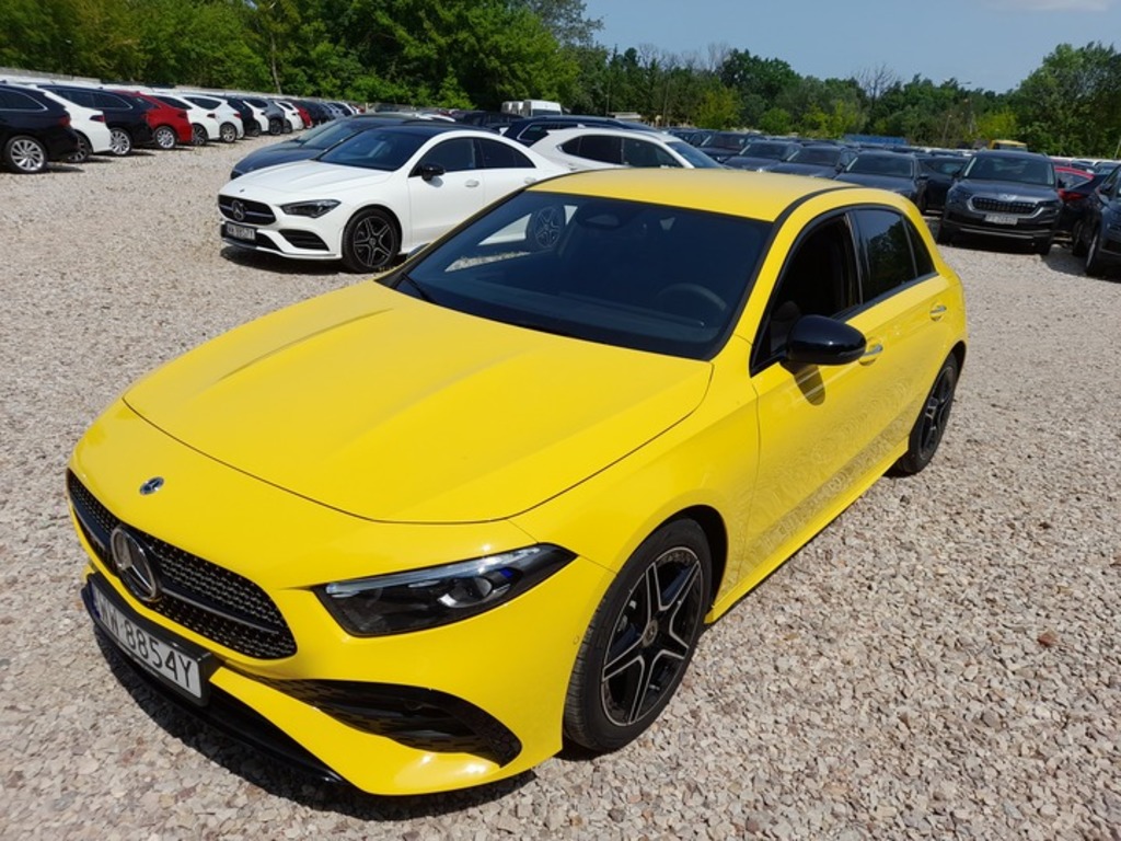 Mercedes-Benz A klasa Mercedes-Benz 200 DCT 5D HTCH 120KW/163PK