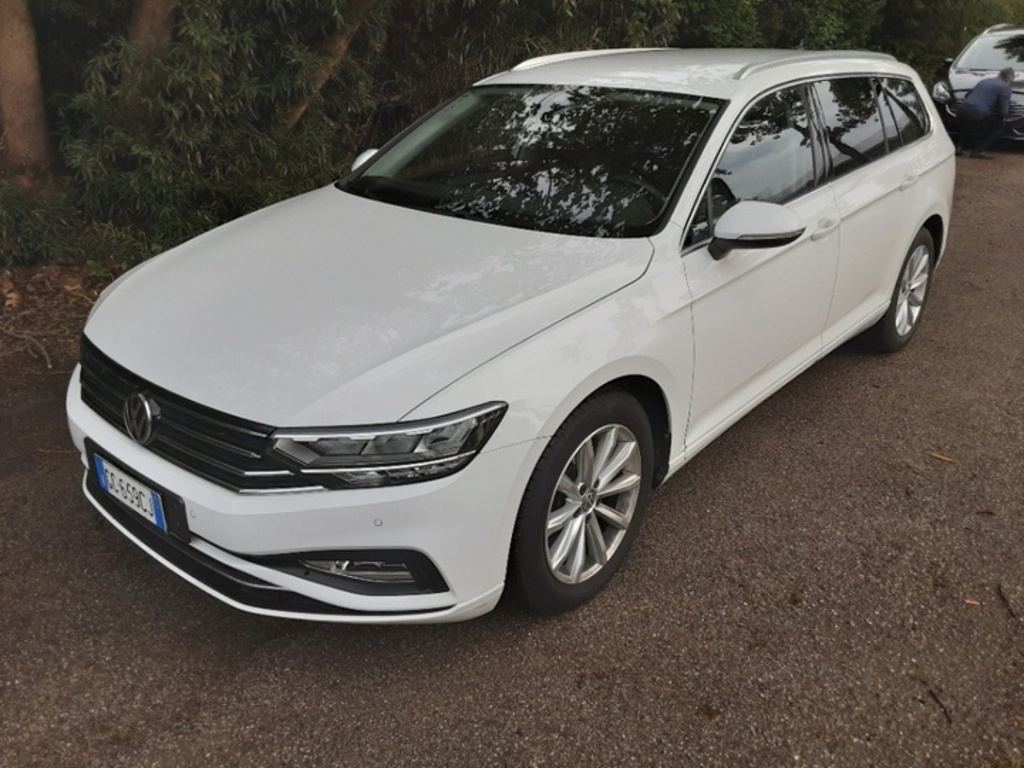 Volkswagen PASSAT Var. 2.0TDI SCR EVO 110kW Busin. BMT DSG