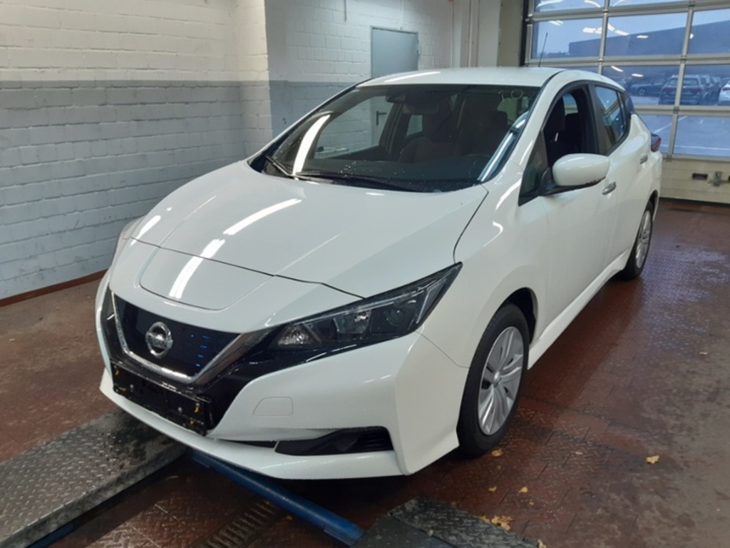 Nissan LEAF 150 PS 40KWH