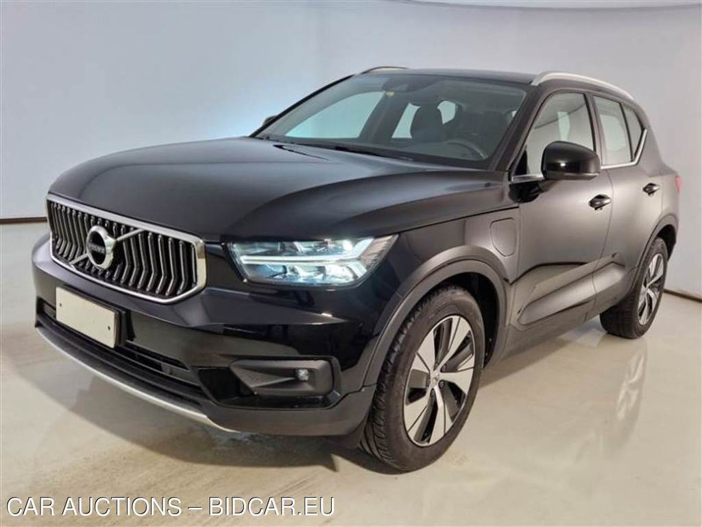 VOLVO XC40 / 2017 / 5P / FUORISTRADA T4 PLUG-IN HYBRID AUTO RECH INSC EXPR N1