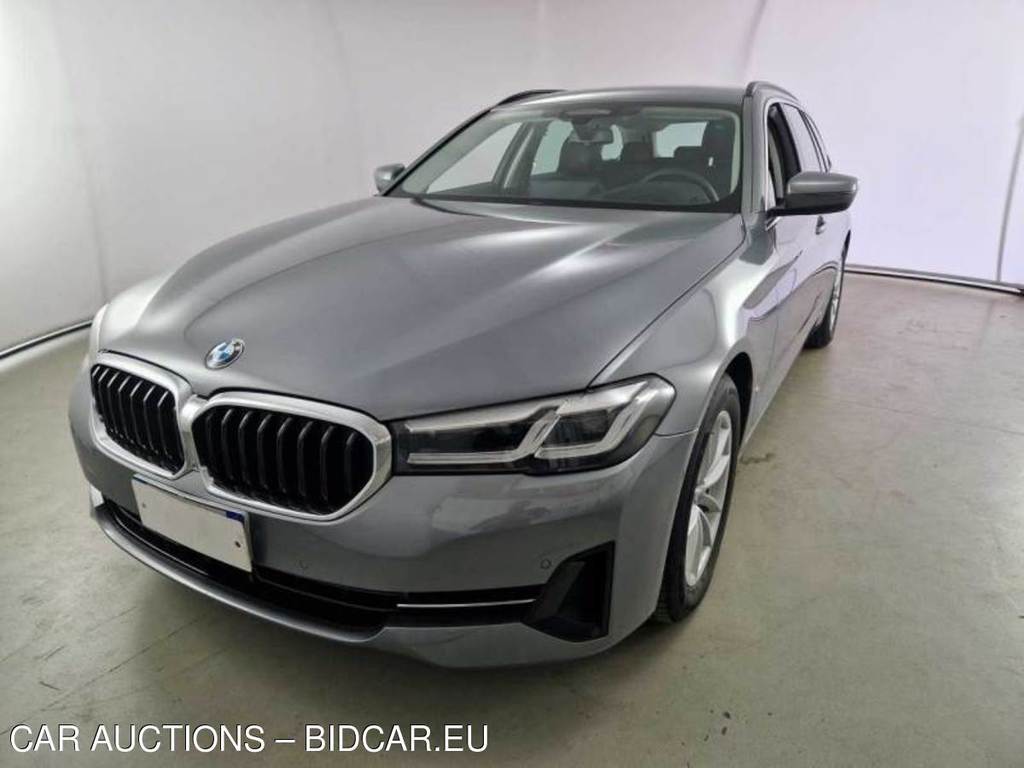 BMW Serie 5 / 2020 / 5P / Station wagon 520d xDrive Business Auto MH48V Touring