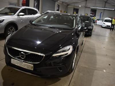 V40 Cross Country  Plus AWD 2.0  140KW  AT8  E6