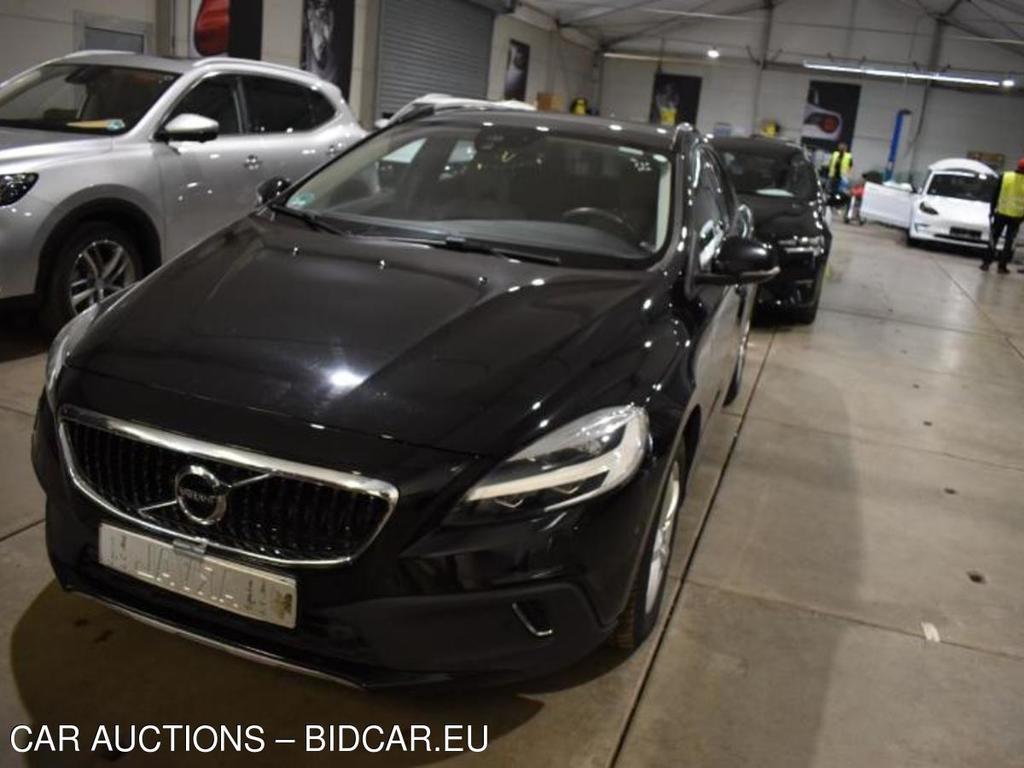 V40 Cross Country  Plus AWD 2.0  140KW  AT8  E6