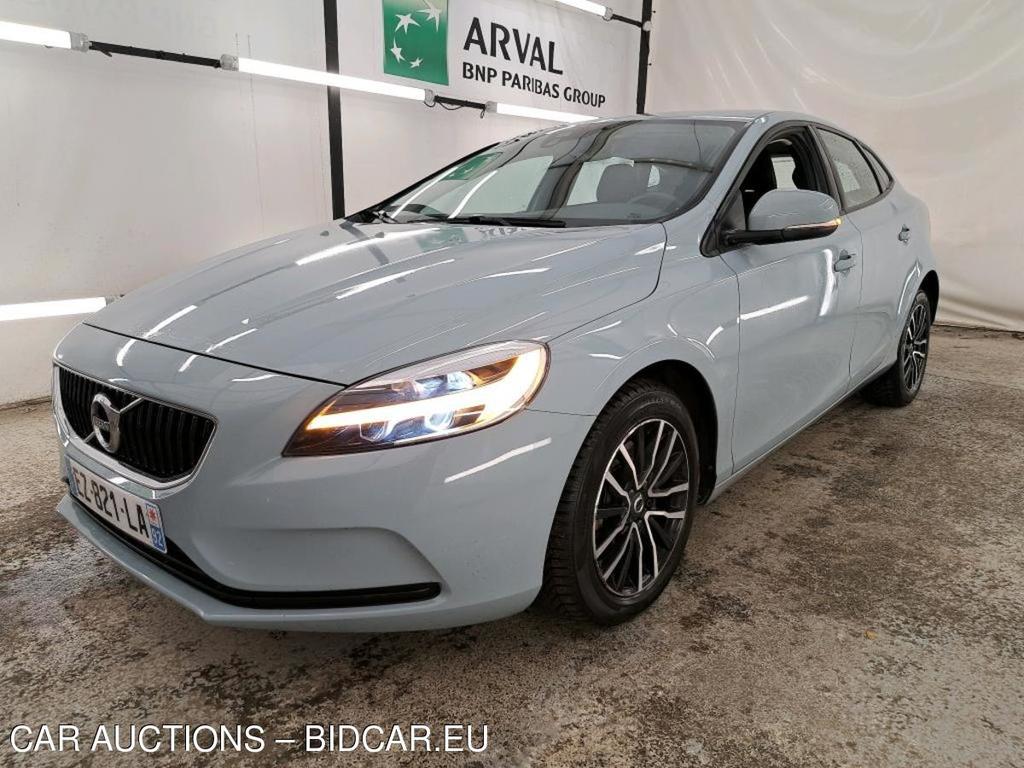 V40 Momentum 2.0 120CV BVA6 E6dT