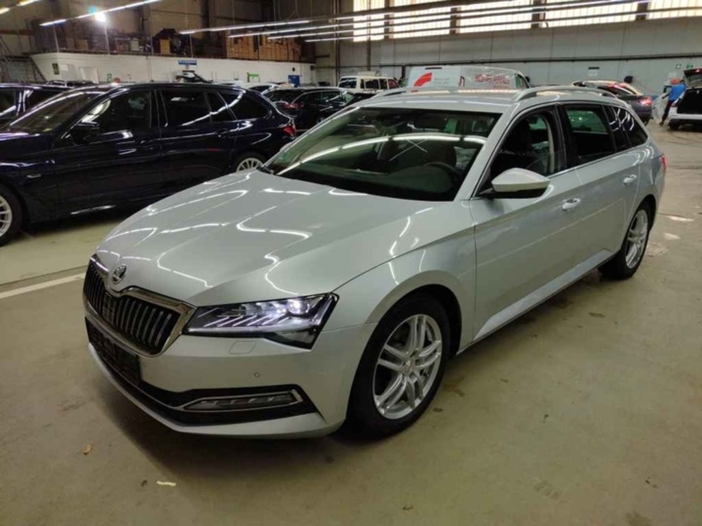 Skoda SUPERB 2.0 TDI SCR 147kW DSG PREMIUM EDIT COMBI