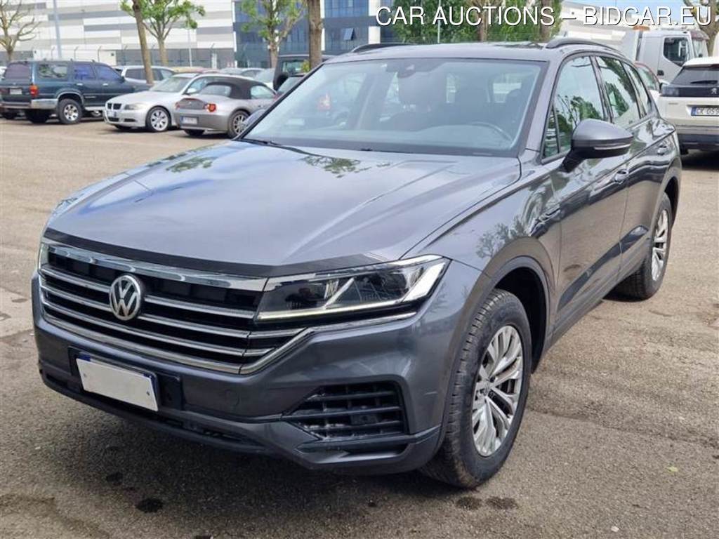 VOLKSWAGEN Touareg / 2018 / 5P / SUV 3.0 V6 TDI SCR 170kW Style
