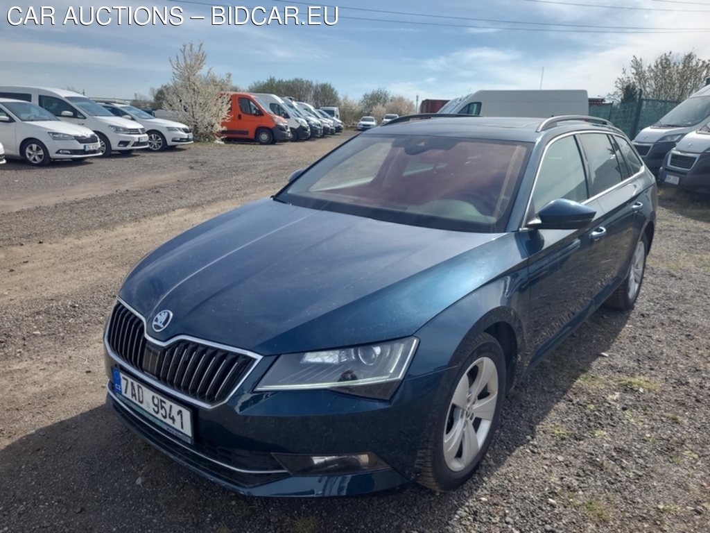 Superb Combi (3V5)(2015) Sup.Com.2.0TDI 110 Ambition AT