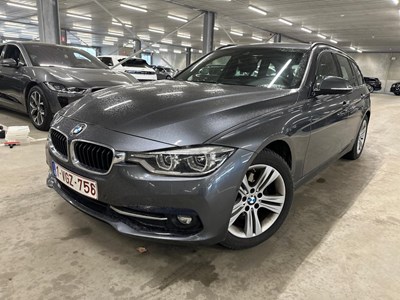 BMW 3 touring 3 TOURING 318dA 150PK Sport Business Edition Pack Business With Heated Seats &amp; Driving Assistant &amp; Parking Pack