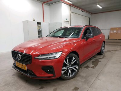 Volvo V60 V60 T6 341PK Recharge 4x4 Geartronic RDesign Pack Driver Assist &amp; Winter &amp; Park Assist &amp; Pano Roof PETROL HYBRID