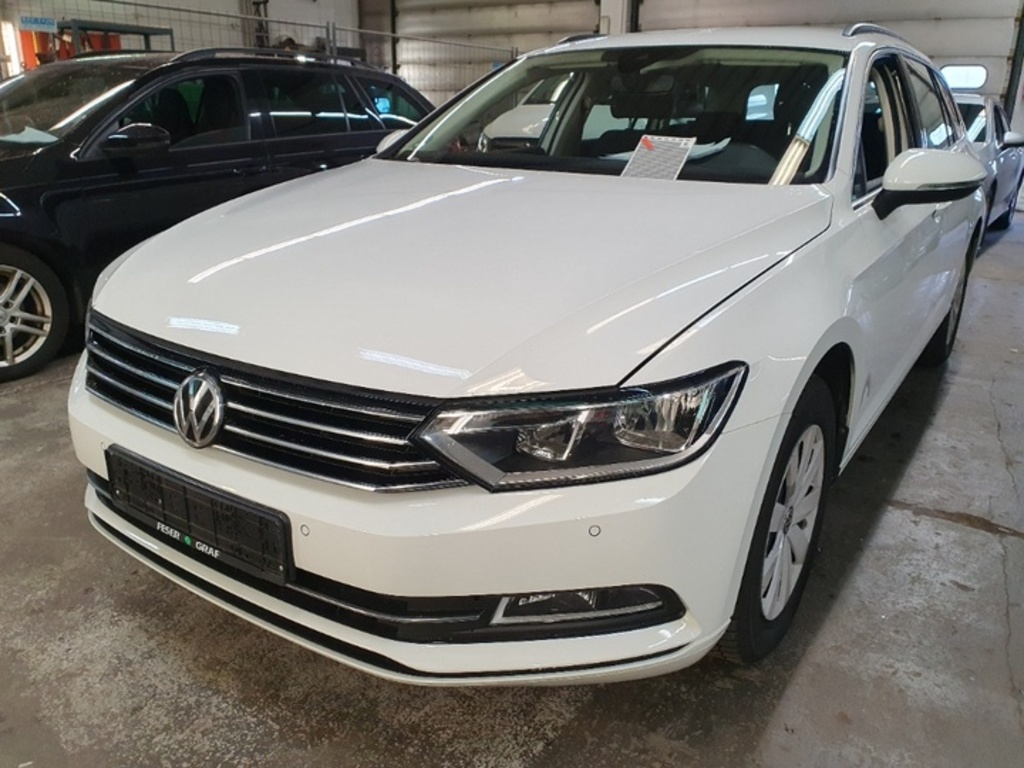 Volkswagen PASSAT 2.0 TDI SCR DSG Comfortline Variant